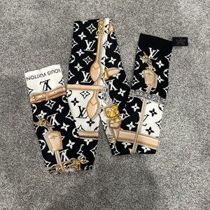 Authentic Louis Vuitton twilly